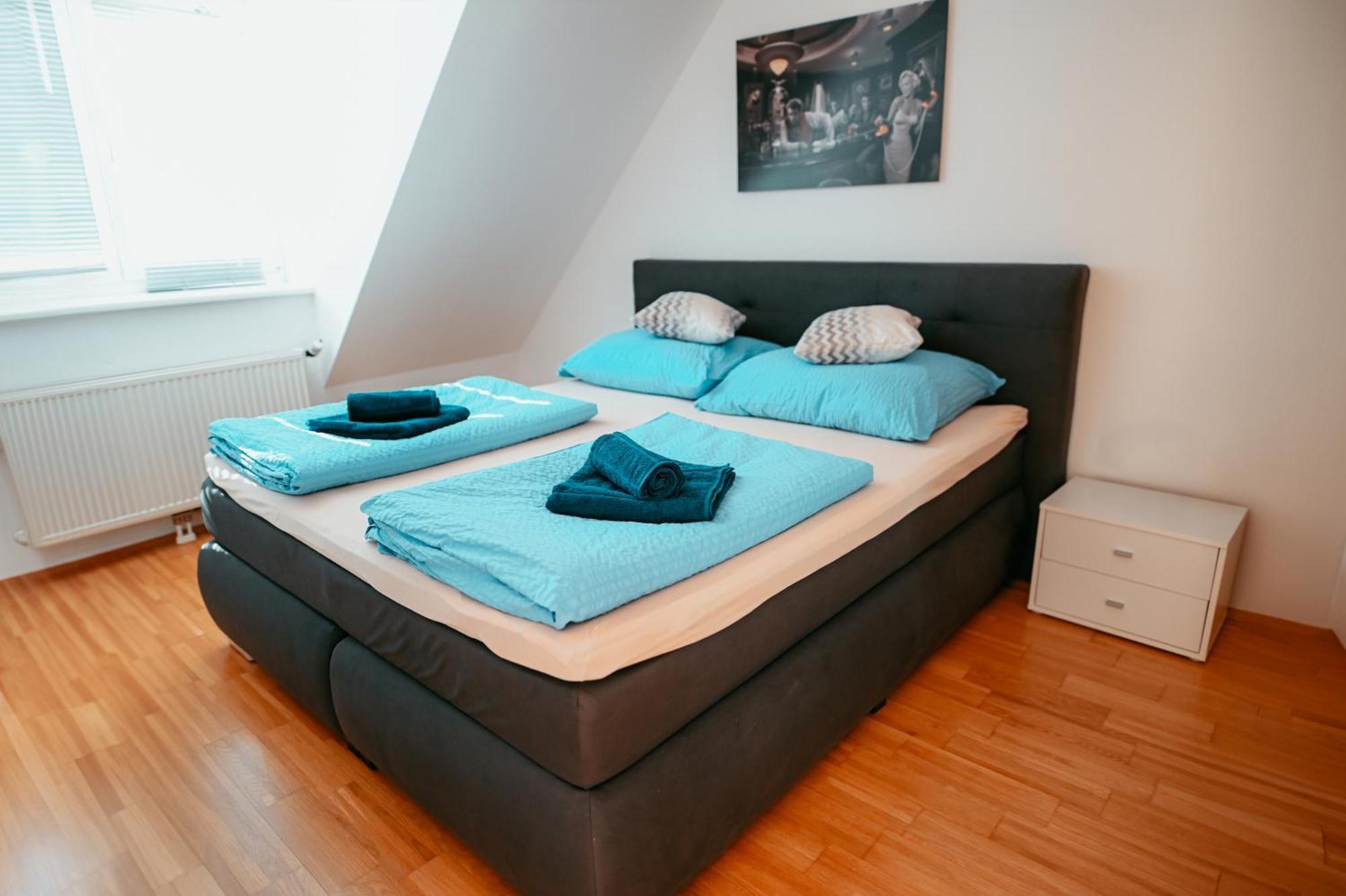 Deluxe Wenen